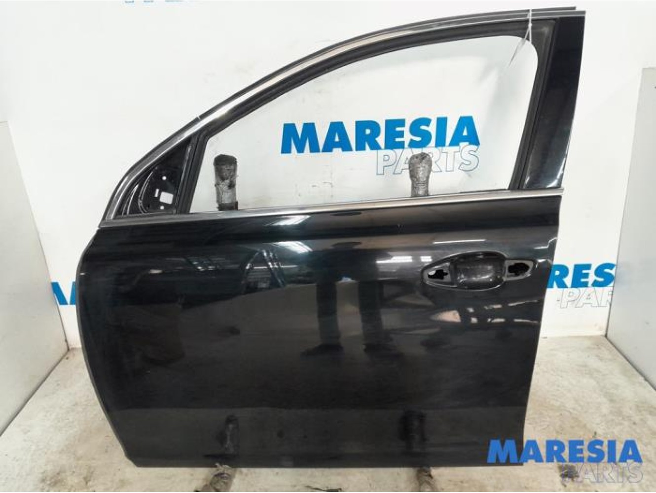 Peugeot - 308 - Door 4-door, front left