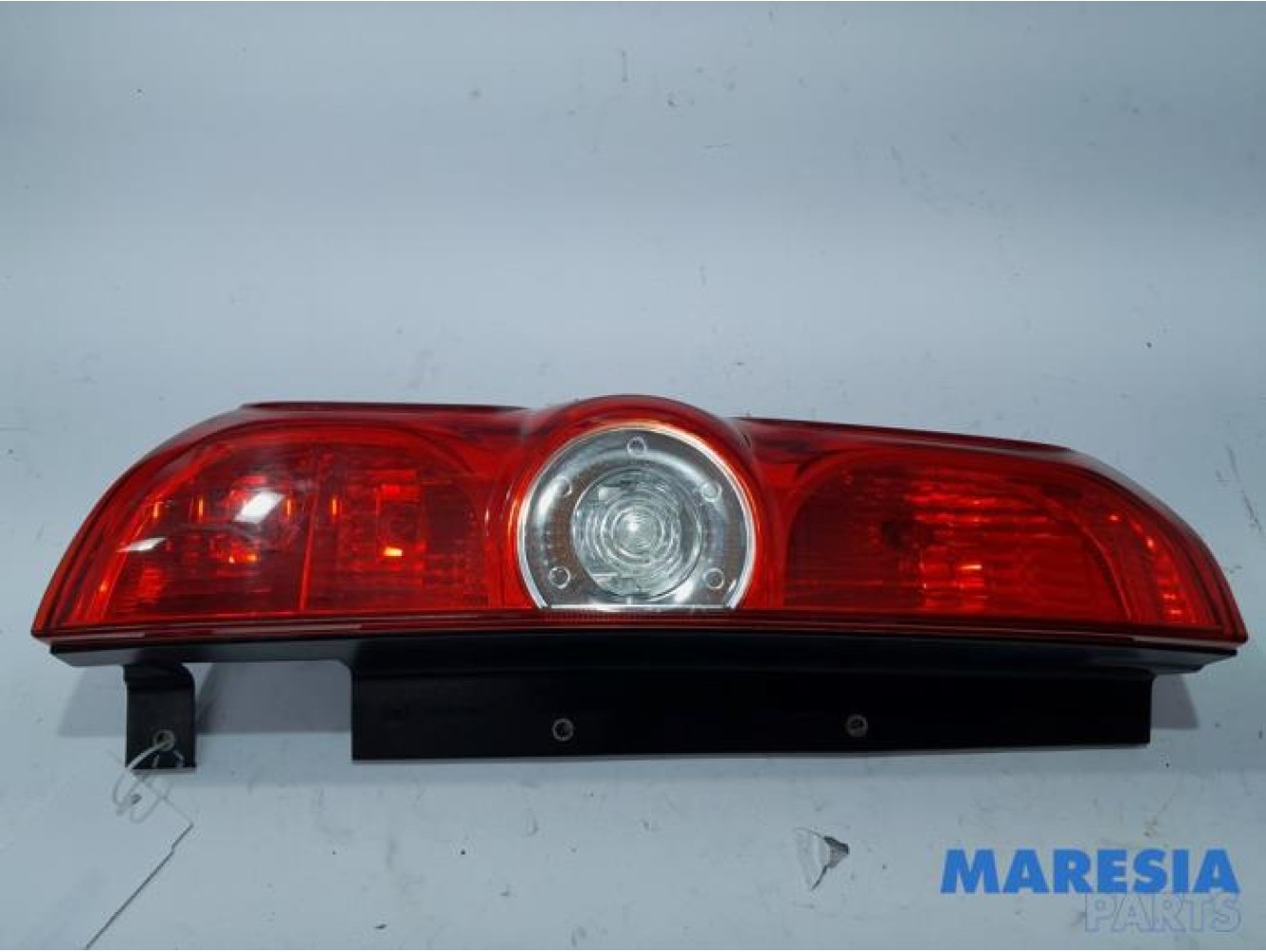 Fiat - Doblo - Rücklicht links