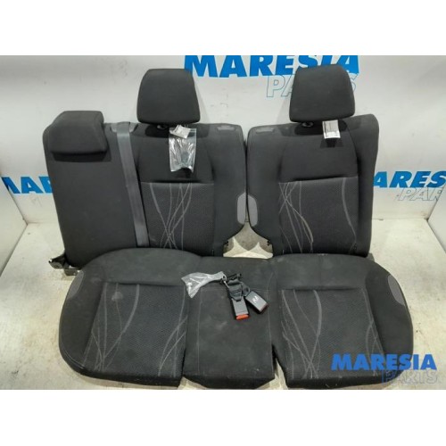 Peugeot - 208 - Rear bench seat