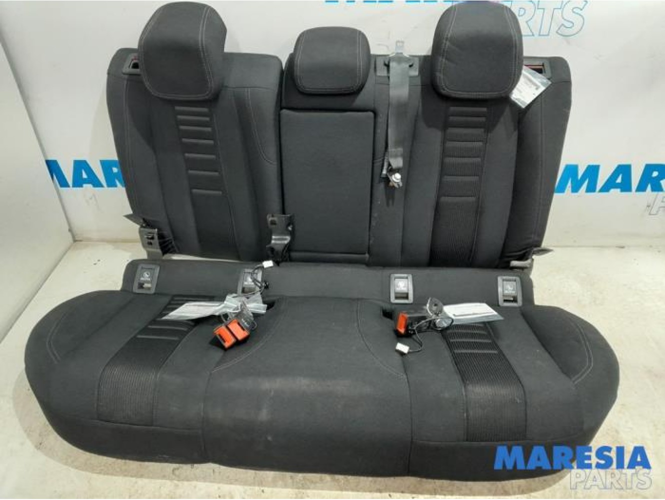 Peugeot - 308 - Rear bench seat