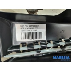 Peugeot - 308 - Sliding headliner mechanism