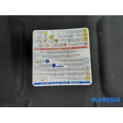 Fiat - Doblo - Motorhaube