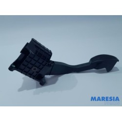 Fiat - 500 - Throttle pedal position sensor