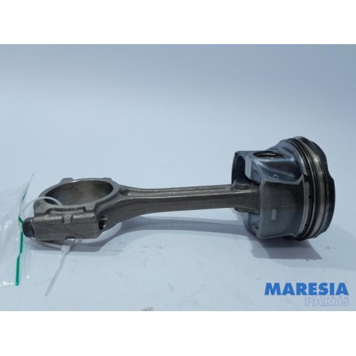 Renault - Scenic - Piston