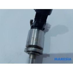 Renault - Scenic - Injector (petrol injection)