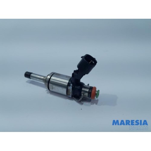 Renault - Scenic - Injector (petrol injection)