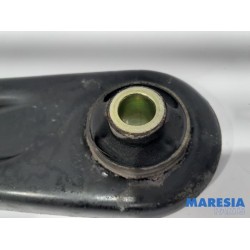 Peugeot - 208 - Querlenker unten links vorne