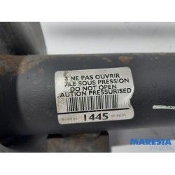 Peugeot - 208 - Stoßdämpferstrebe links vorne