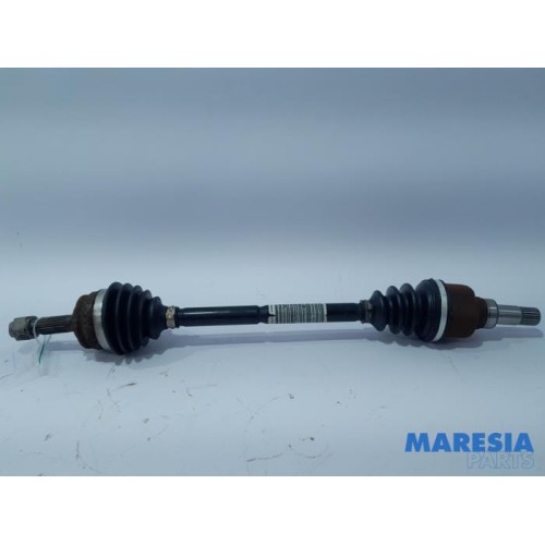 Peugeot - 208 - Front drive shaft, left