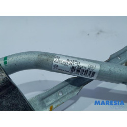 Peugeot - 208 - Wiper mechanism
