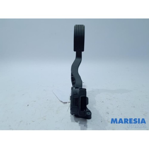 Peugeot - 208 - Gaspedaalpositie Sensor