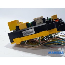 Peugeot - 208 - Fuse box
