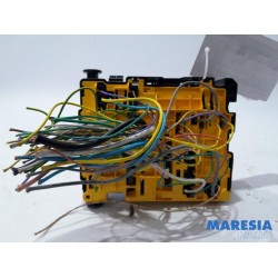 Peugeot - 208 - Fuse box