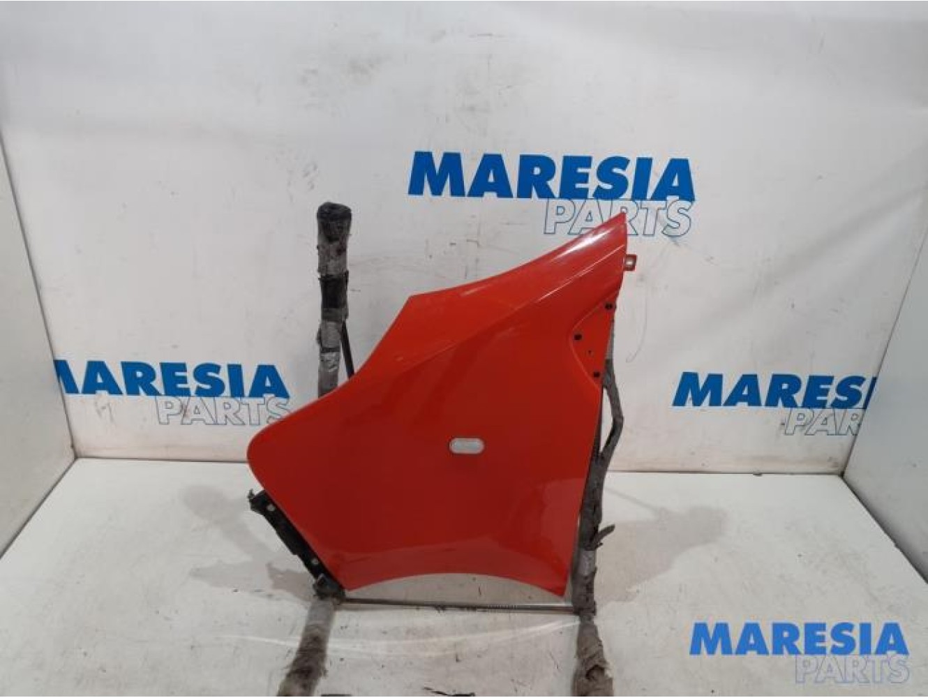 Renault - Trafic - Scherm links-voor