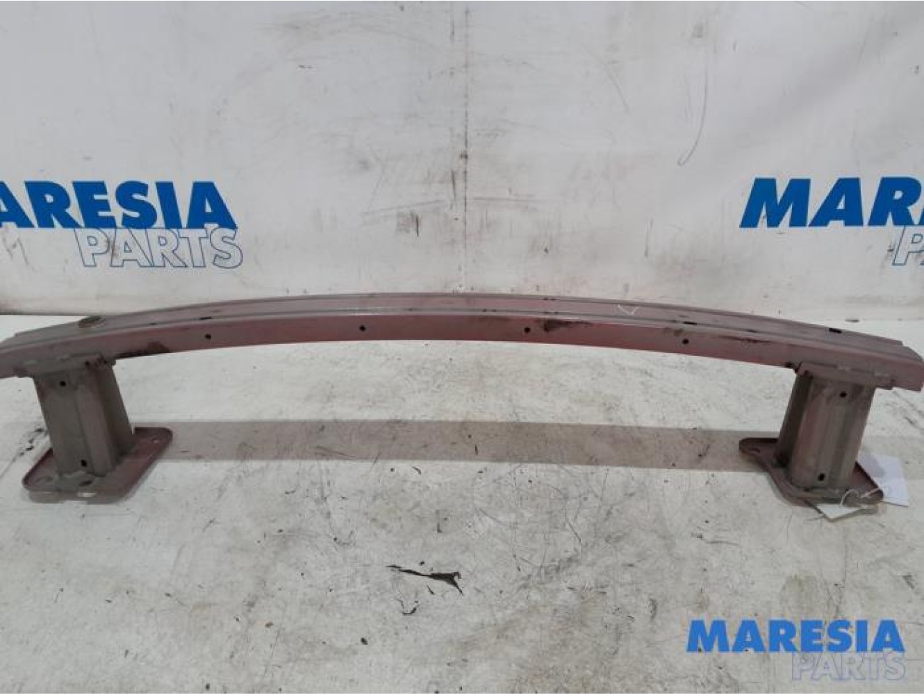 Renault - Trafic - Front bumper frame