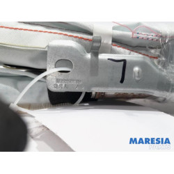 Peugeot - 208 - Airbag hemel links