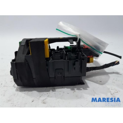 Peugeot - 208 - Fuse box