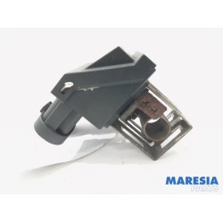 Peugeot - 208 - Cooling fan resistor