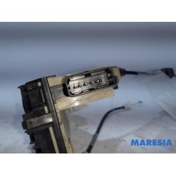 Peugeot - 208 - Door lock mechanism 4-door, front left