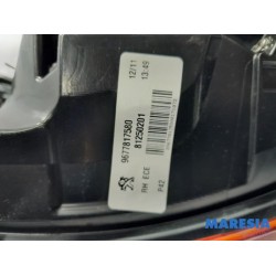 Peugeot - 308 - Taillight, right