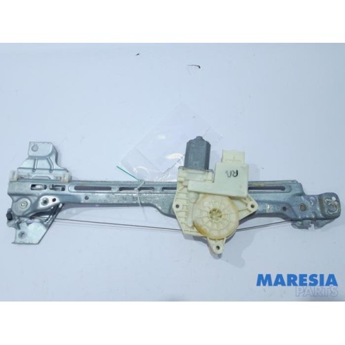 Peugeot - 308 - Rear door window mechanism 4-door, right