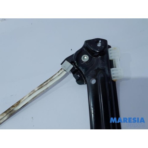Peugeot - 308 - Window mechanism 4-door, front right