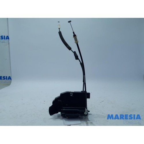 Peugeot - 308 - Front door lock mechanism 4-door, right