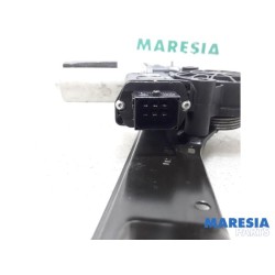 Fiat - Punto - Window mechanism 4-door, front right