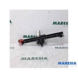 Fiat - Punto - Window mechanism 4-door, front right