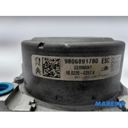 Peugeot - 208 - ABS pump