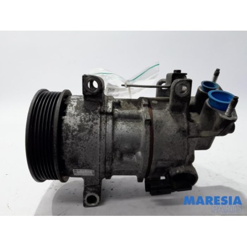 Peugeot - 208 - Air conditioning pump