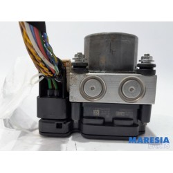 Peugeot - 308 - ABS Pumpe