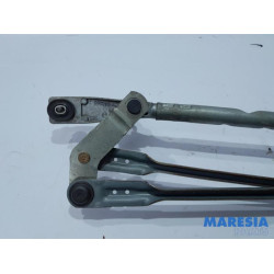 Peugeot - 308 - Wiper mechanism