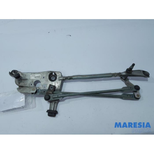 Peugeot - 308 - Wiper mechanism