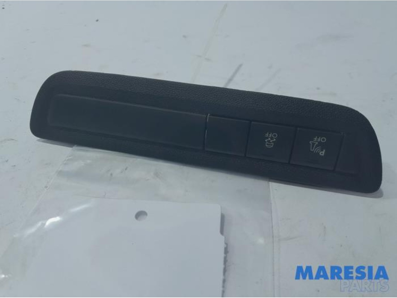 Peugeot - 208 - ESP switch