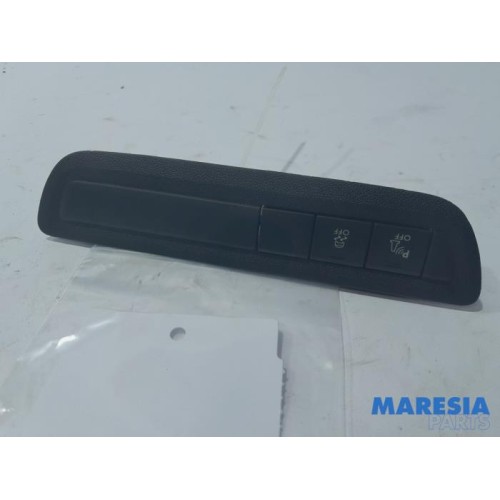 Peugeot - 208 - ESP switch