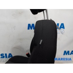 Peugeot - 3008 - Sitz links