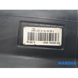 Renault - Trafic - Tank
