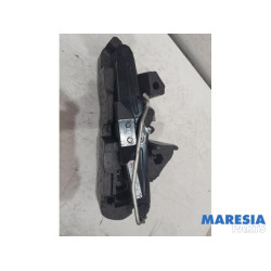 Renault - Megane - Krikset + reservewiel