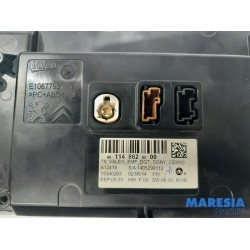 Peugeot - 308 - Navigation Display