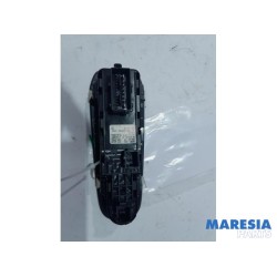 Peugeot - 308 - Multi-functional window switch