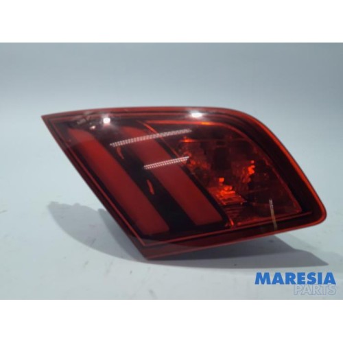 Peugeot - 308 - Achterlicht links