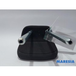 Renault - Megane - Headrest