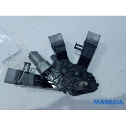 Peugeot - 308 - Rear wiper motor