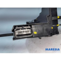 Peugeot - 308 - Türschlossmechanik 4-türig links vorne