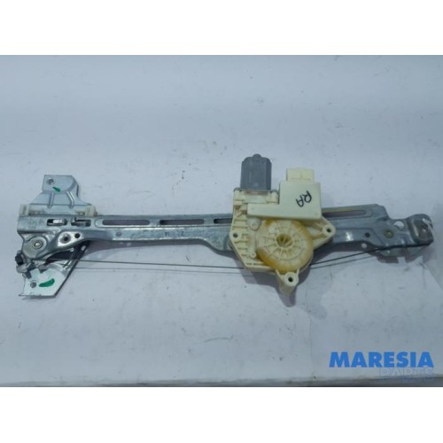 Peugeot - 308 - Rear door window mechanism 4-door, right