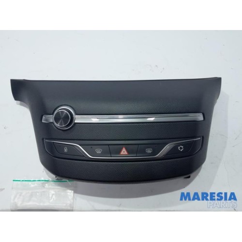 Peugeot - 308 - Radio
