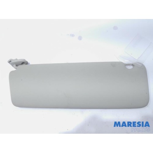 Renault - Trafic - Sun visor