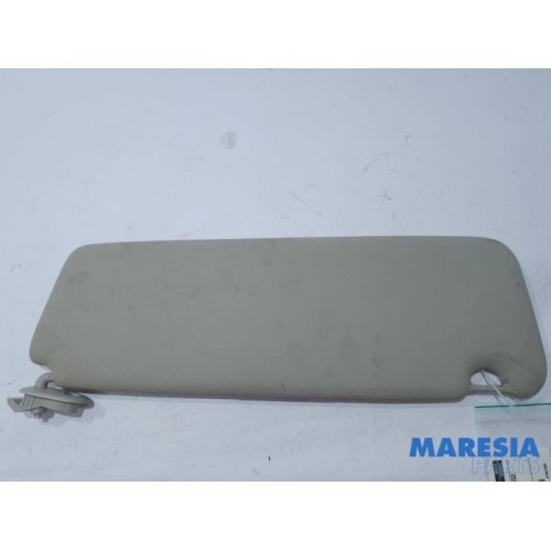 Renault - Trafic - Sun visor