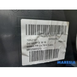 Peugeot - 2008 - Portierbekleding 4Deurs links-voor
